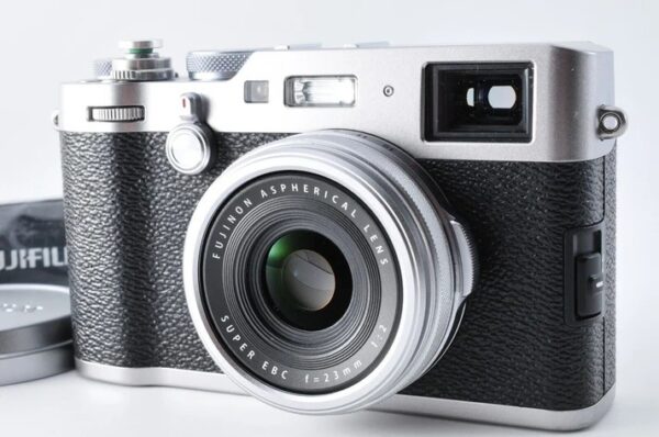 Fujifilm X100F Silver Shutter count 10500 Mint - Image 11